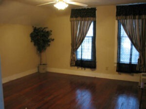 THOUSANDS have got a fast no hassle sale