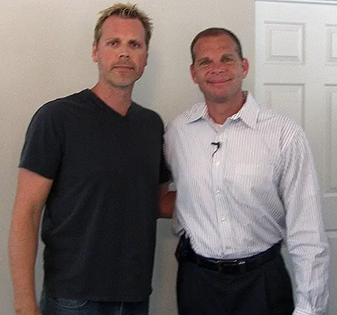 Expert Business Coach Author Scott FladHammer Mentors Investors Real Estate Investors meetings